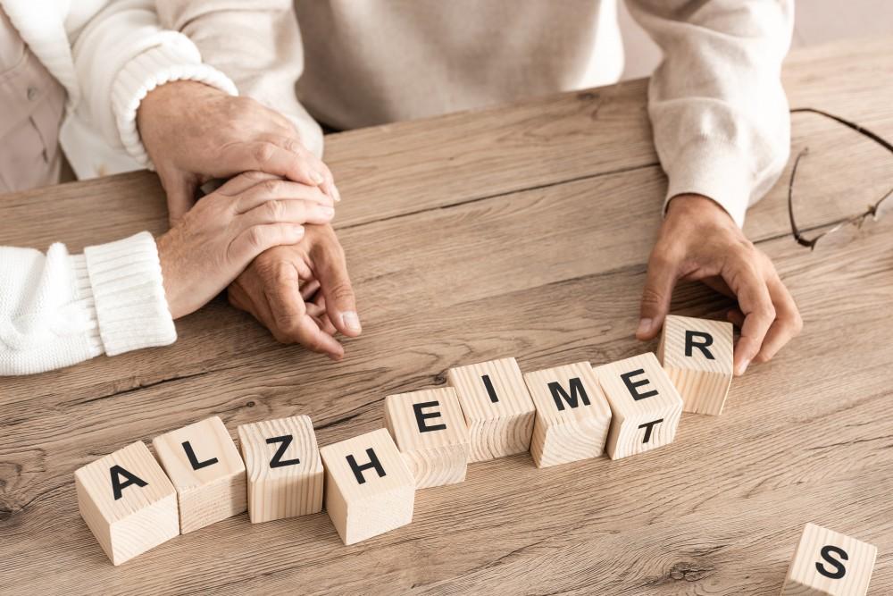 5 Early Signs of Alzheimer's Disease That May Surprise You BNBA