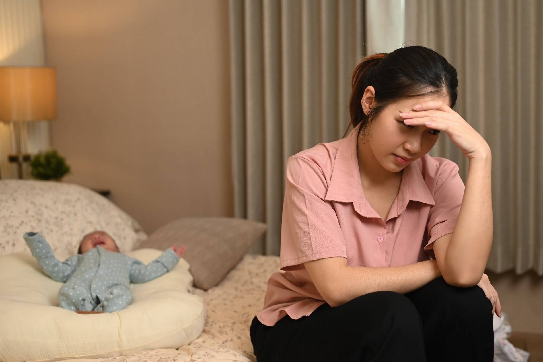 Understanding Postpartum Depression: Symptoms, Causes, and Risk Factors BNBA