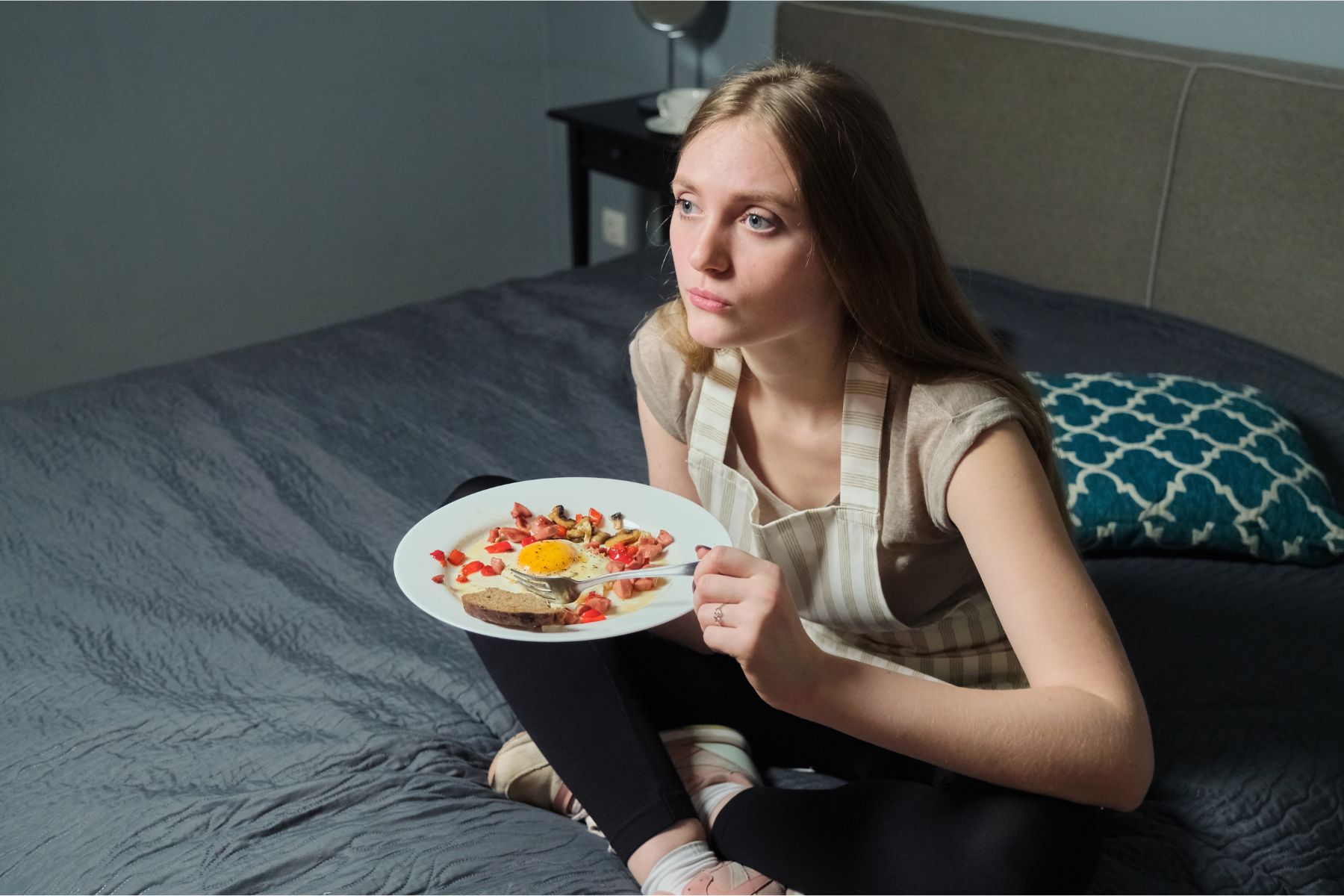 What Are the Early Signs of an Eating Disorder BNBA